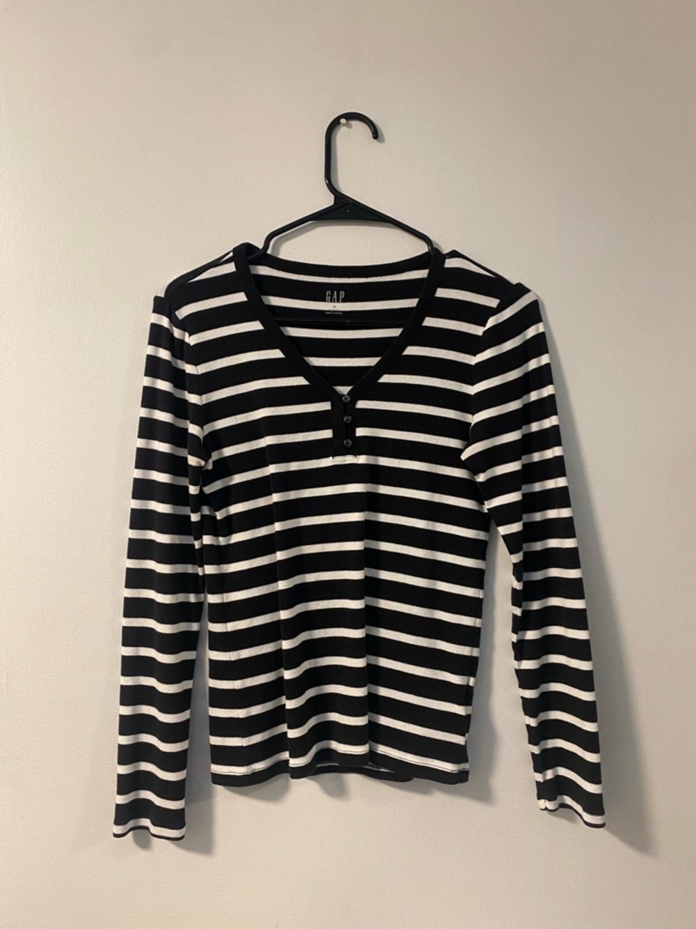 GAP Black and White Striped V-Neck Henley